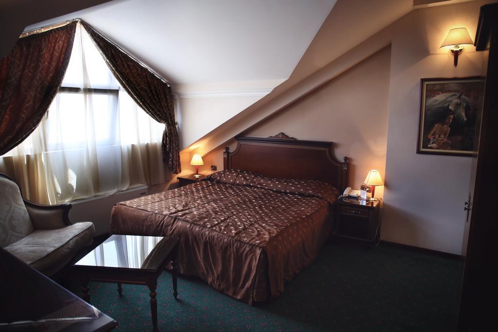 Hotel Millenium Bitola Exterior photo
